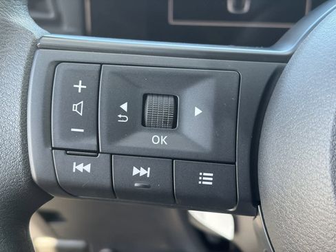 New 2026 Nissan Kicks S image 20