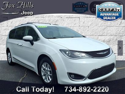 Used 2017 Chrysler Pacifica Touring Plus w/ Security Group