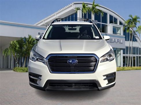 Used 2021 Subaru Ascent Premium w/ Convenience Package image 2