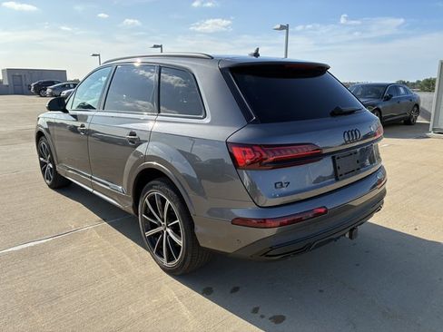 Used 2023 Audi Q7 3.0T Premium Plus w/ Premium Plus Package AWD/4WD image 7