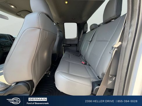 Used 2015 Ford F150 XL w/ Equipment Group 101A Mid AWD/4WD image 22