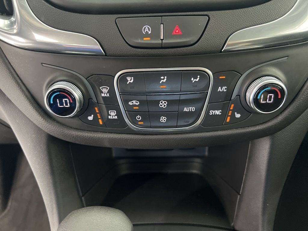 Used 2024 Chevrolet Equinox LT FWD image 17