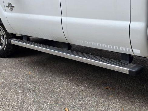 Used 2016 Ford F250 XLT w/ XLT Premium Package image 25