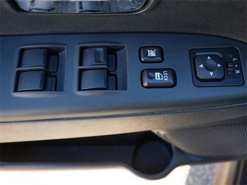 Used 2024 Mitsubishi Outlander Sport ES image 18