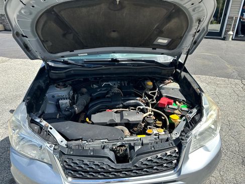 Used 2017 Subaru Forester 2.5i Premium image 11