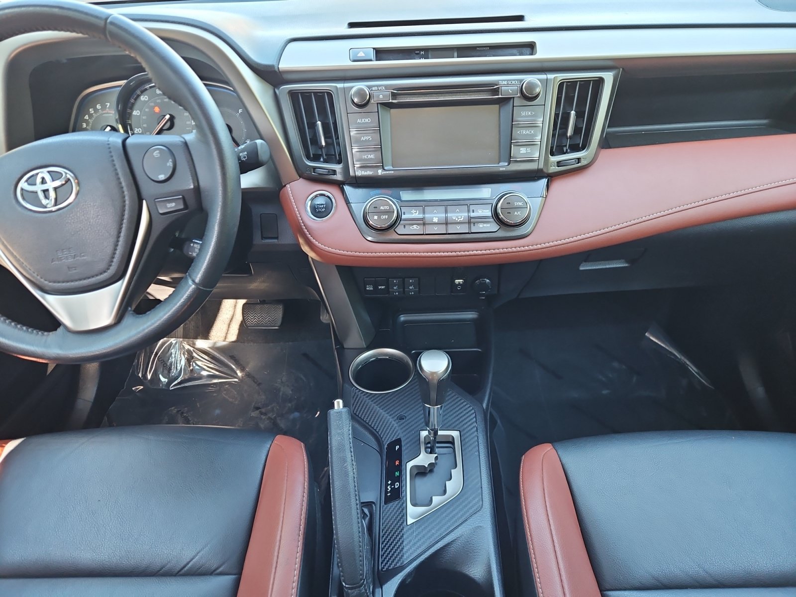 Used 2014 Toyota RAV4 Limited AWD/4WD image 11