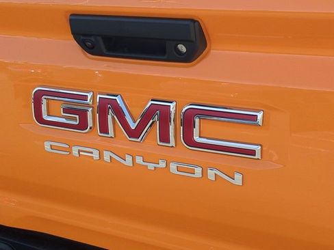 New 2026 GMC Canyon AT4 w/ AT4 Premium Package AWD/4WD image 30