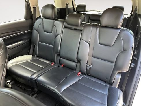 Used 2024 Kia Telluride LX FWD image 13