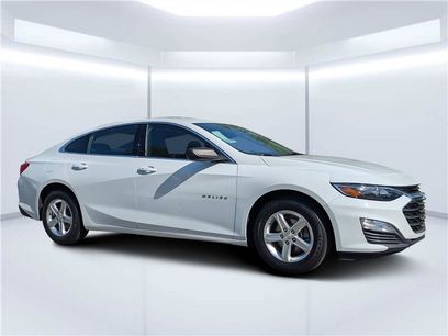 Used 2023 Chevrolet Malibu LS