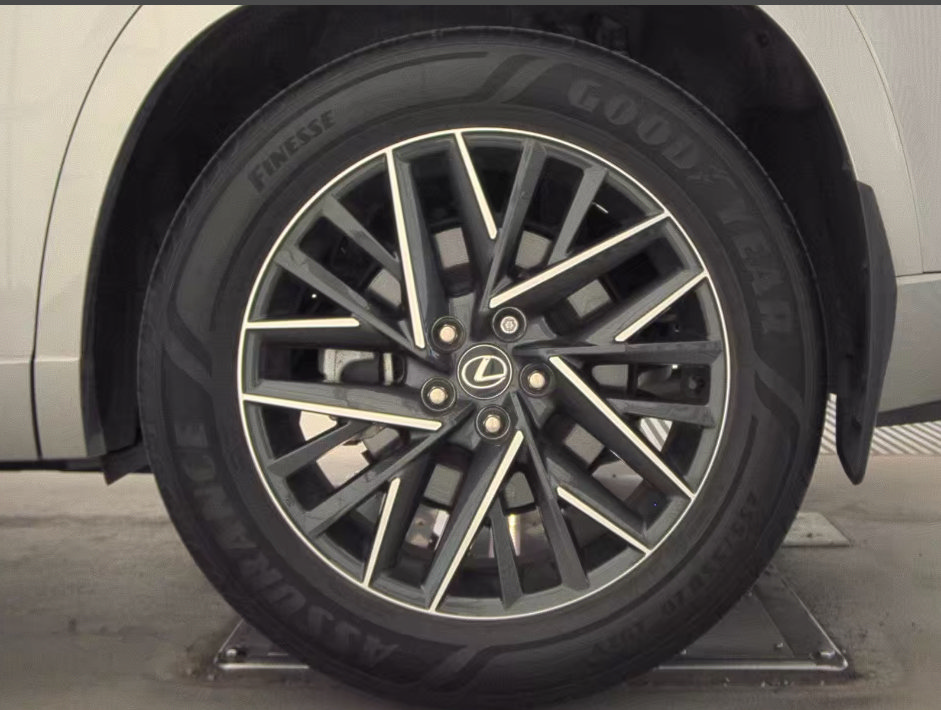 Used 2024 Lexus TX 350 AWD w/ Technology Package image 10