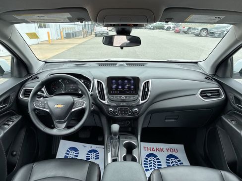 Used 2024 Chevrolet Equinox LT FWD image 19