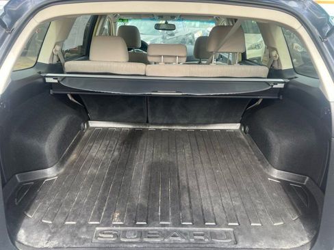 Used 2013 Subaru Outback 2.5i Premium w/ Popular Pkg 1B image 9