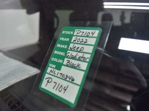 Certified 2022 Jeep Gladiator Sport image 22