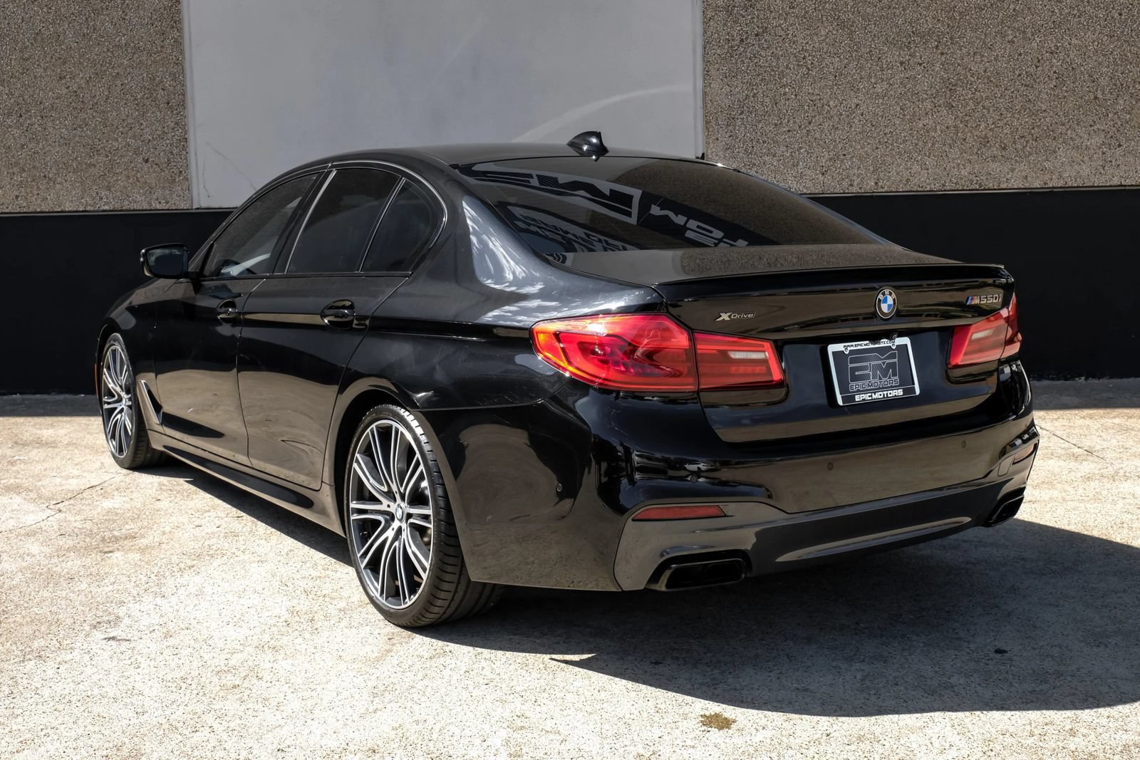 Used 2020 BMW M550i xDrive AWD/4WD image 11