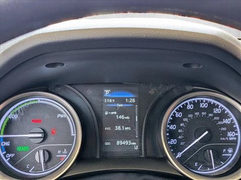 Used 2021 Toyota Camry LE FWD image 9