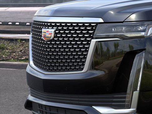 Used 2024 Cadillac Escalade Premium Luxury w/ Performance Package AWD/4WD image 37