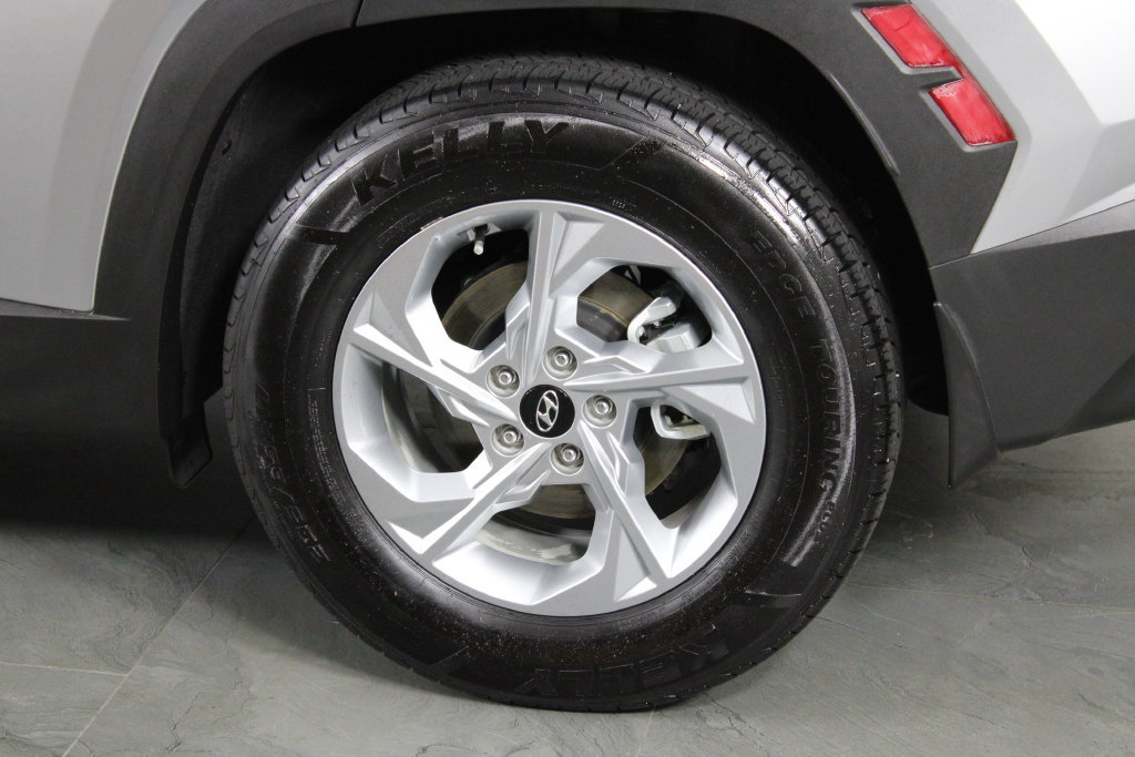 Certified 2023 Hyundai Tucson SEL FWD image 15