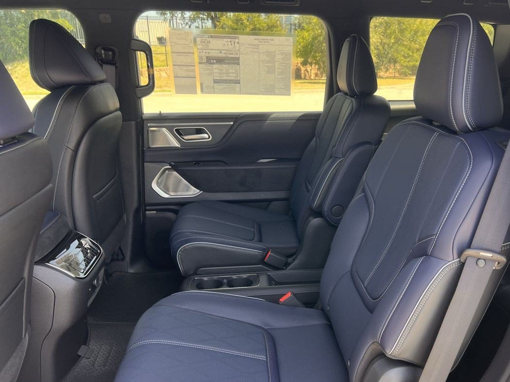 New 2027 INFINITI QX80 Sensory w/ Sport Exterior Package AWD/4WD image 26