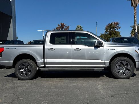 New 2025 Ford F150 Lightning Lariat image 4