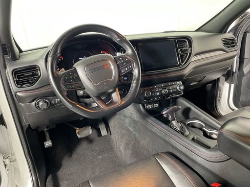 Used 2024 Dodge Durango GT image 8