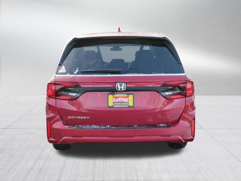 Certified 2026 Honda Odyssey EX-L image 6