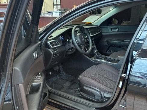 Used 2019 Kia Optima LX FWD image 15