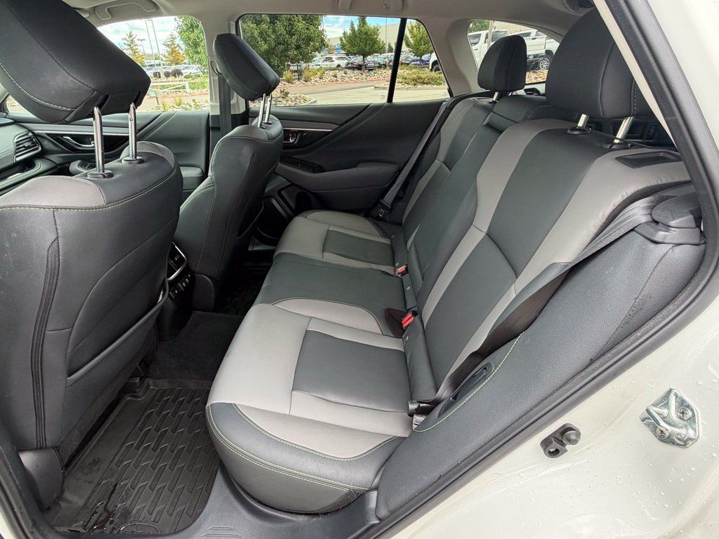 Used 2022 Subaru Outback Onyx Edition XT w/ Popular Package #2 AWD/4WD image 29