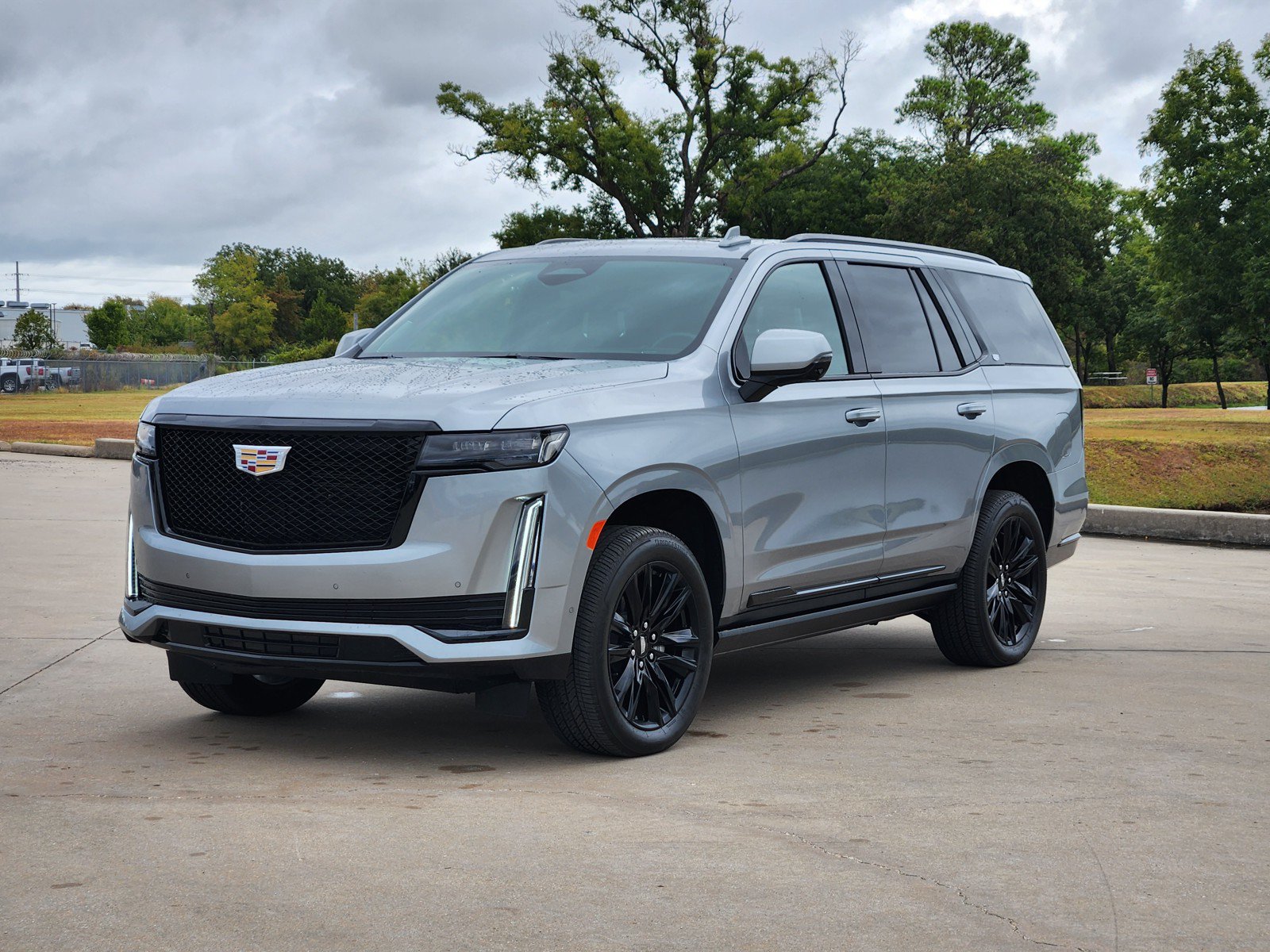 Certified 2024 Cadillac Escalade Sport Platinum AWD/4WD image 2