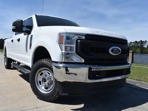 Used 2022 Ford F250 XL w/ Power Equipment Group image 1