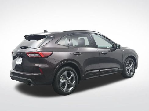 Used 2023 Ford Escape ST-Line w/ Tech Pack #1 FWD image 6