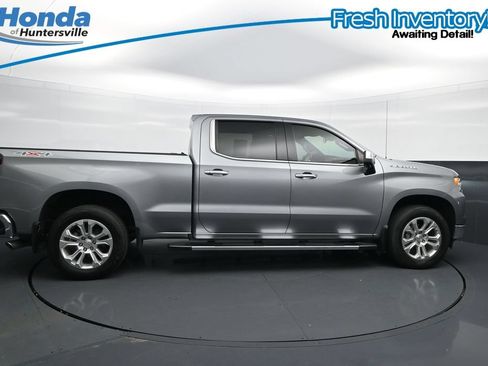 Used 2023 Chevrolet Silverado 1500 LTZ w/ LTZ Convenience Package II AWD/4WD image 11