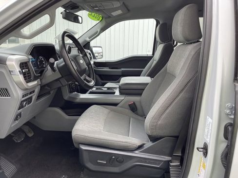 Used 2022 Ford F150 XLT w/ Equipment Group 302A High image 9