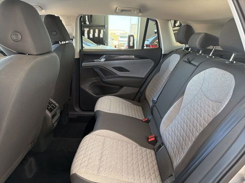 Certified 2025 Volkswagen Tiguan S image 11