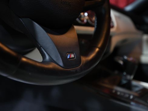 Used 2011 BMW Z4 sDrive35i image 17