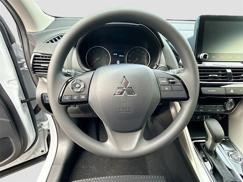 New 2026 Mitsubishi Eclipse Cross ES image 11