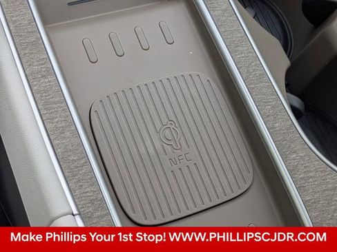 Used 2026 Hyundai Palisade SEL FWD image 24