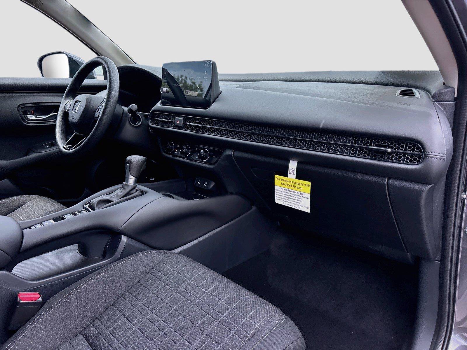 Certified 2027 Honda HR-V LX image 30