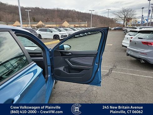 New 2026 Volkswagen Jetta GLI Autobahn FWD image 42
