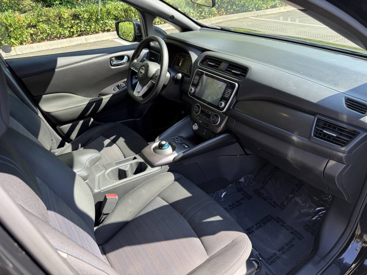 Used 2023 Nissan Leaf S FWD image 14