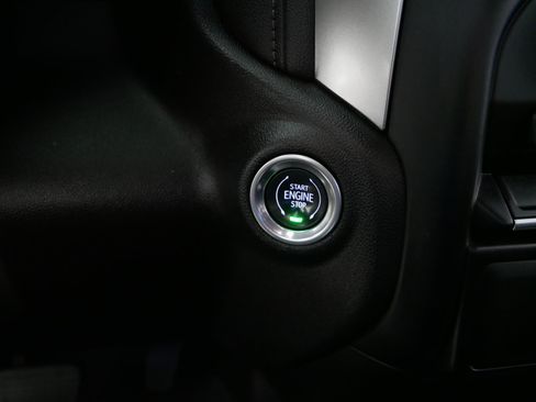 Used 2019 Chevrolet Silverado 1500 LT w/ All-Star Edition AWD/4WD image 31