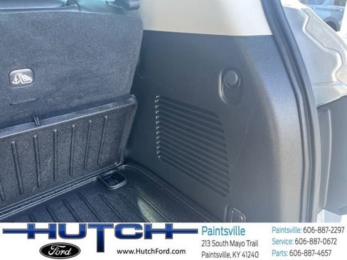 Used 2023 Nissan Armada SV w/ Cargo Package AWD/4WD image 10
