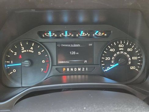 Used 2017 Ford F150 XL w/ Equipment Group 101A Mid RWD image 11