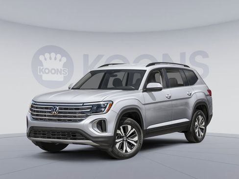 Used 2025 Volkswagen Atlas SE image 1