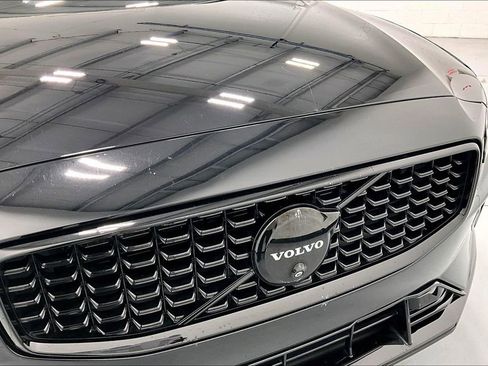 Used 2024 Volvo S60 B5 Plus w/ Protection Package Premier image 37