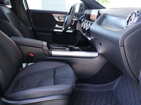 Certified 2026 Mercedes-Benz GLA 250 image 29