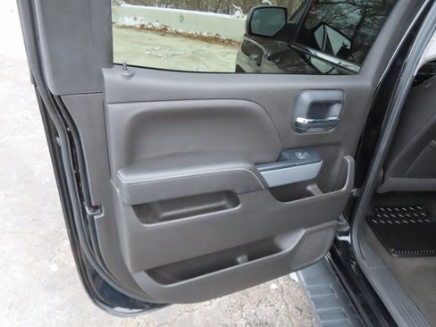 Used 2018 Chevrolet Silverado 1500 LTZ Z71 AWD/4WD image 35
