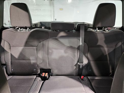 Used 2023 Chevrolet Silverado 1500 LT image 13