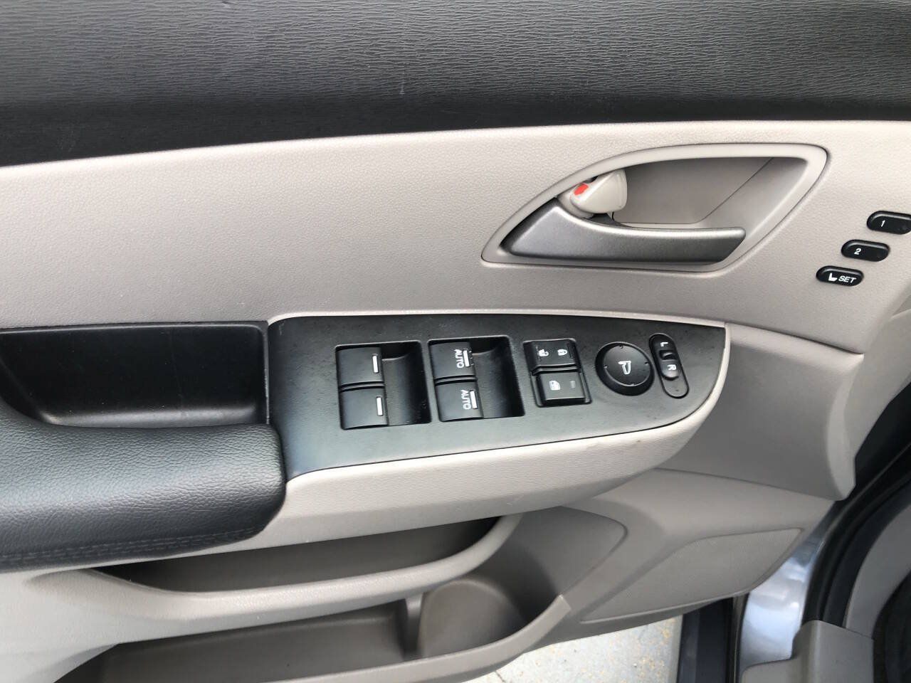 Used 2013 Honda Odyssey Touring image 19