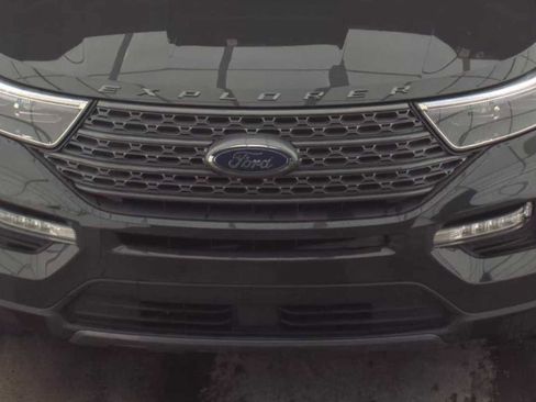 Used 2023 Ford Explorer XLT w/ Equipment Group 202A image 23