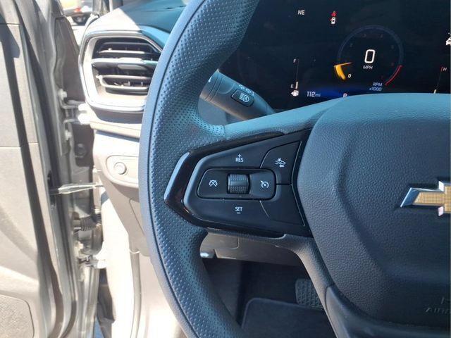 Used 2024 Chevrolet TrailBlazer LT FWD image 23